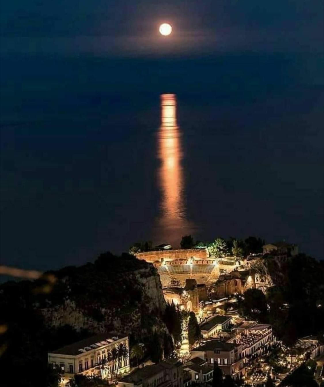L'Host In Taormina Apartment Exterior photo